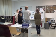 Laboratorium maszyn elektrycznych;